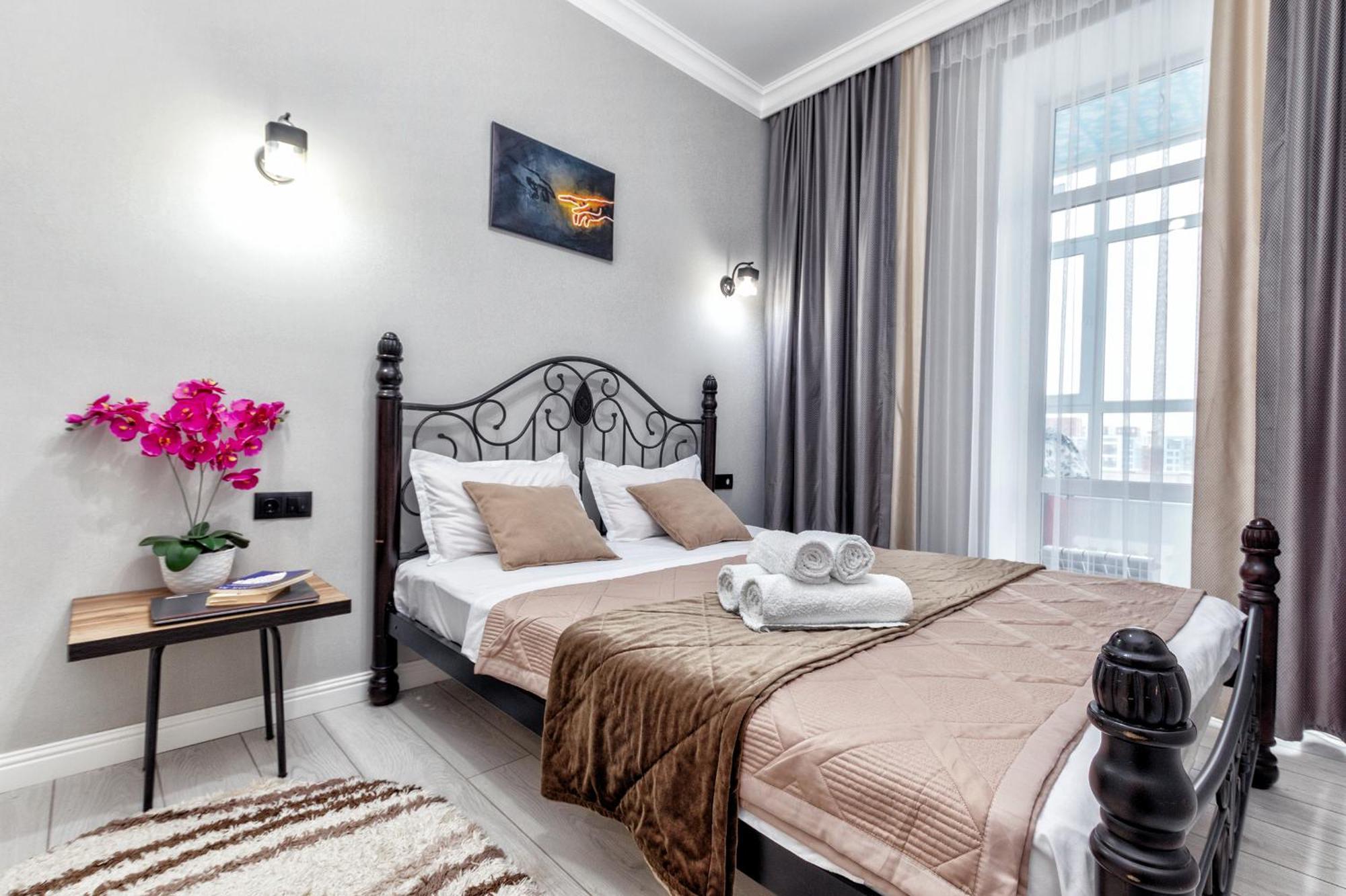 левый берег жк Alpamys Apartment