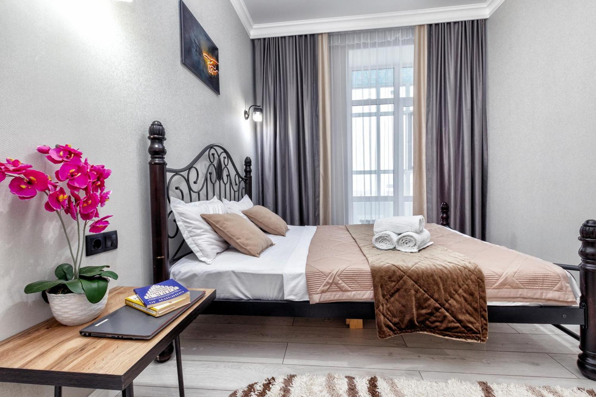 Apartment левый берег жк Alpamys *