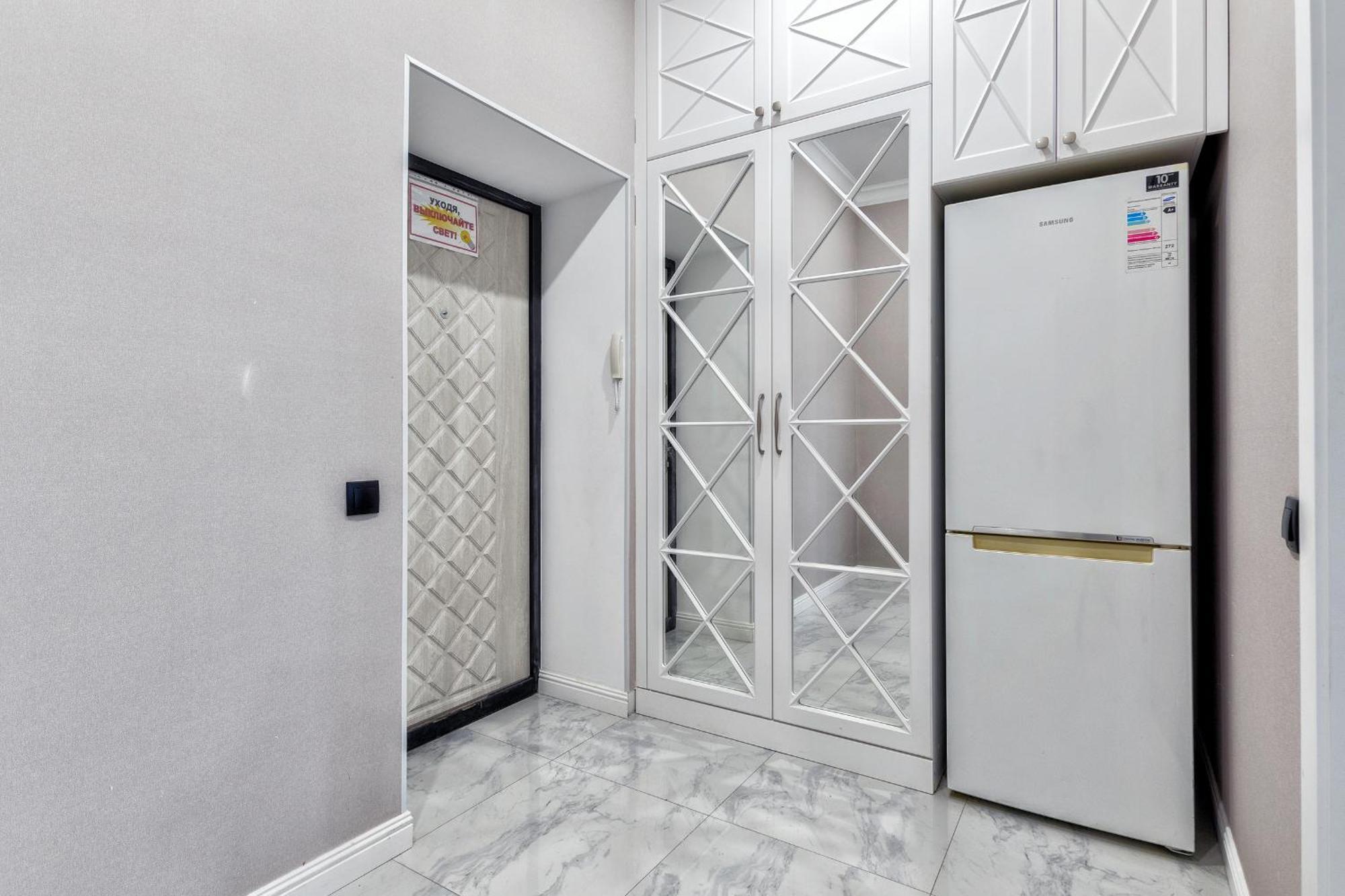 Apartment левый берег жк Alpamys